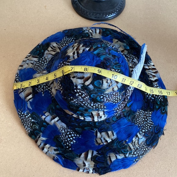 VTG Rare Jack McConnell Feather Hat. 100% Wool. Blue/Black Multi Feathers - Picture 16 of 16